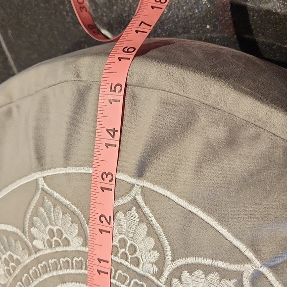 Gray Fabric Meditation Yoga Pillow Cushion - Picture 5 of 6